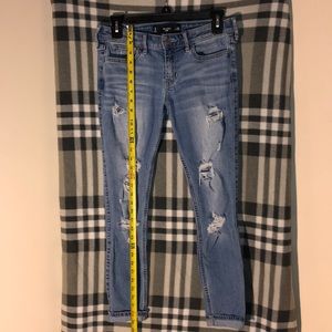 Hollister Crop Jeans